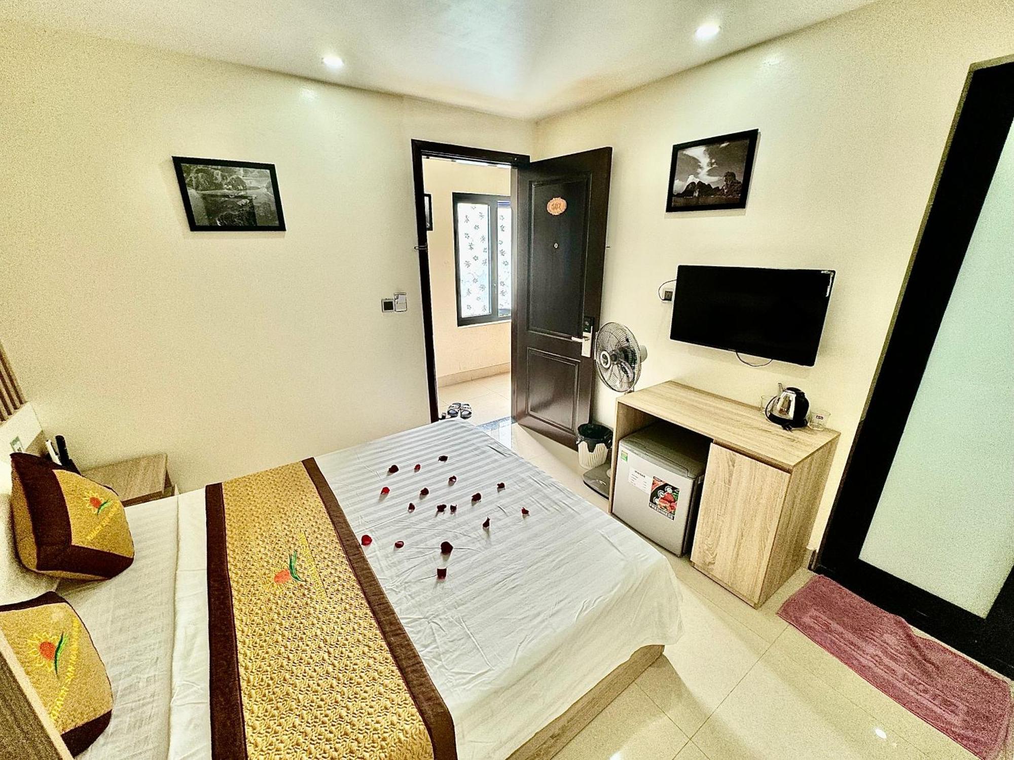 Sunflower Catba Hotel Dong Khe Sau Dış mekan fotoğraf